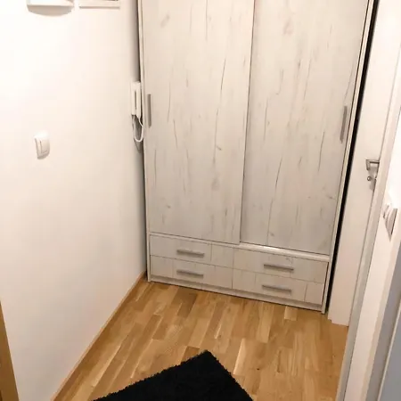 Bluesky アパート