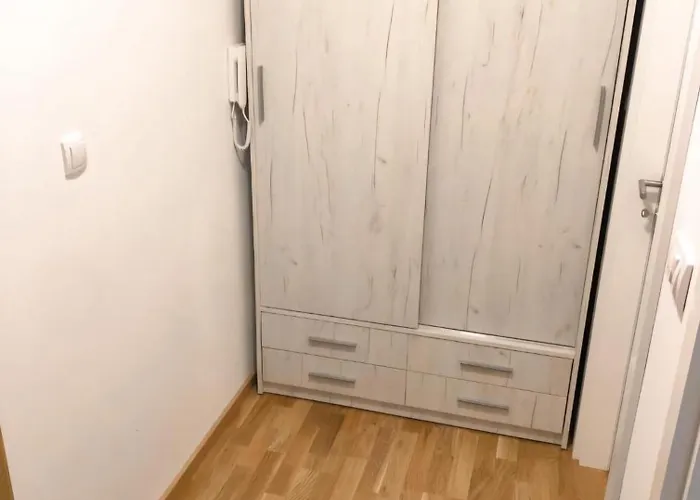 Bluesky アパート