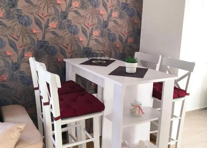 アパート Bluesky